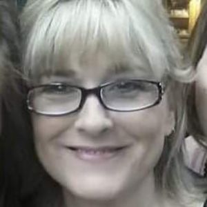 Meet your Posher, Gloria